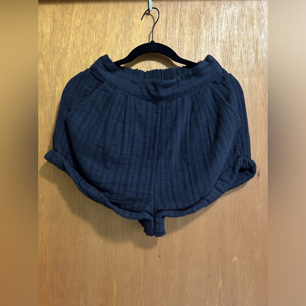 NWT Free People Stay Cool Set: Size XS Black, Sold out on their website - Picture 7 of 10